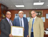 مركز جامعة السادات لتحليل الأعلاف يحصل على إعتماد الجودة