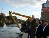 صور.. محافظ القليوبية يتفقد أعمال كوبرى كفر شكر 