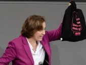 ألمانيا تبحث توجيه اتهام بالتحريض على الكراهية ضد سياسية غردت ضد مسلمين