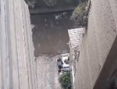 قارئ يرصد انفجار ماسورة مياه بشارع الدويدار بمنطقة حدائق القبة