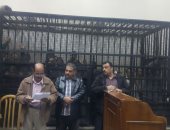 فيديو وصور.. جنايات الإسماعيلية تقضى بإعدام 5 متهمين بقتل صديقهم لسرقته 