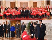 مصر لا تنسى أبطالها.. تكريم الرئيس السيسي لأبطال الألعاب الفردية يخرجهم من الظل.. إنجازات رغم الصعوبات فى رياضة رفع الأثقال والجودو والتايكوندو.. وعائلات الاسكواش تعتلى المسرح على مواقع التواصل الاجتماعى.. صور