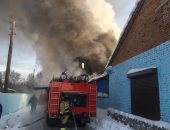 صور.. مصرع 10 أشخاص فى حريق بمصنع للأحذية فى سيبيريا