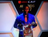 الزامبى باتسون داكا أفضل لاعب شاب فى أفريقيا عام 2017