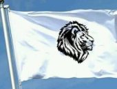 علم أبيض غامض عليه رأس أسد.. راية الإرهاب الجديدة ترفرف بالعراق وتثير الجدل.. خبير إسبانى: القاعدة تبحث عن الزعامة بعد هزيمة داعش ..ويحذر من تحالف بين التنظيمين لتوحيد الصف.. والذئاب المنفردة أكثر ما يهدد الغرب