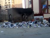 قارئ يشكو من تراكم وحرق القمامة المستمر فى شارع الزهراء بعين شمس.. صور