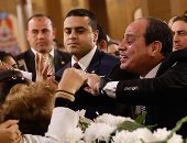 السيسي من قلب كاتدرائية العاصمة الإدارية: ربنا يقدرنا ونفرح كل الناس (فيديو وصور)