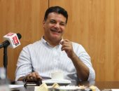 الزمالك يعلن تنصيب إيهاب جلال مديرا فنيا فور فسخ عقده مع إنبى