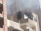 ندب الأدلة الجنائية لمعاينة حريق داخل شقة سكنية فى الخليفة