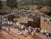 كنائس العالم تحتفل بعيد الميلاد المجيد  