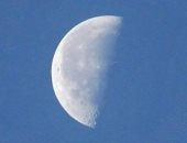 أصغر قمر محاق فى 2018 بسماء العرب اليوم منهيا دورة اقترانية حول الأرض 