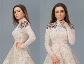 مى عز الدين تتألق بفستان من توقيع حسين بظاظا واختيار روز عربجى