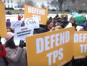 صور.. تظاهرات أمام البيت الأبيض بعد اتجاه لطرد 200 ألف سلفادورى من أمريكا