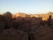 صور . منازل آيلة للسقوط تهدد حياة أهالى قرية بالوادى الجديد