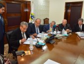 بروتوكول تعاون بين التنمية المحلية والتموين لتوفير السلع للمواطنين بأسعار مخفضة