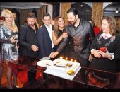صور وفيديو .. محمد كريم يحتفل بعيد ميلاده فى دبى وسط أصدقائه