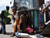صور.. إصابه عشرات الأشخاص فى تصادم حافلة بشاحنة فى كينيا