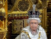 ملكة بريطانيا تتغيب عن قداس بسبب المرض
