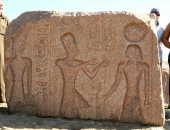 صور.. الآثار تعلن كشف لوحة أثرية فى منطقة صان الحجر بالشرقية