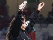 فيديو.. شيرين عبد الوهاب تفتتح حفل سوبر الأهلى والمصرى بالسلام الوطنى