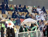 تعرف على تعليقات السعوديين عن حضور النساء لمبارات كرة قدم فى ستاد الجوهرة