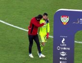 شاهد.. تعليق صادم من مدحت شلبى على مواساة شريف إكرامى لحارس المصرى