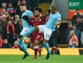 فيديو.. حارس مانشستر سيتى يمنع محمد صلاح من تسجيل هدفين رائعين