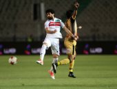 صور.. التعادل السلبى يحسم الشوط الأول بين الزمالك والإنتاج