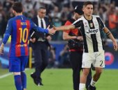 ميسى يفضل تعاقد برشلونة مع ديبالا عن جريزمان