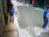 مياه الصرف الصحى تجتاح شوارع منطقة النوار فى القليوبية
