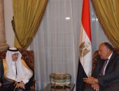 سامح شكرى يستقبل أمين عام منظمة التعاون الإسلامى لإجراء محادثات مشتركة