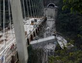 صور.. مصرع 9 عمال وإصابة 5 أخرين فى انهيار جسر تحت الإنشاء فى كولومبيا