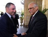 على عبد العال يستقبل رئيس مجلس الأمة الكويتى لمشاركته فى مؤتمر نصرة القدس (صور)