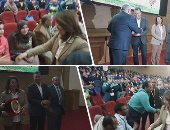 صور.. وزير النقل من الوادى الجديد: شكلنا لجنة لدراسة عودة تشغيل خط سكة حديد "أبو طرطور -  قنا – سفاجا" لنقل البضائع  بطول 680 كم.. ووزيرة التضامن تعلن: إنشاء 5 حضانات ودعم نقدى للجمعيات المستحقة بالمحافظة 