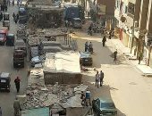 صور.. شكوى من انتشار القمامة وعربات الكارو بشارع الترعة فى بشتيل