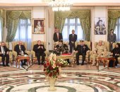 محافظ الإسكندرية يقدم التهنئة للبابا تواضروس والأخوة الأقباط بعيد الغطاس