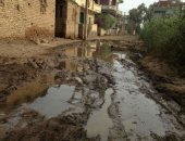 مياه الصرف تغرق شوارع قرية أصف فى كفر الشيخ والأهالى يطالبون بحل الأزمة