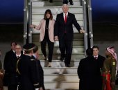 صور.. نائب الرئيس الأمريكى يصل الأردن لإجراء مباحثات مع الملك عبد الله