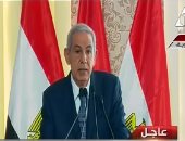 وزير الصناعة: مولنا مشروعات صغيرة بـ16 مليار دولار.. والسيسى: "دا أنت غنى جدا"