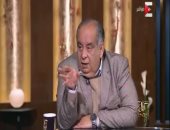 فيديو.. يوسف زيدان: الإسكندر الأكبر "سافل".. ترك زوجته الـ"قمر" لتضاجع صديقه