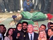 فنان هندى يفضح جرائم إسرائيل بوضعها خلفيات لسيلفى نجوم بوليوود مع نتنياهو