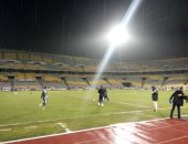 فيديو .. أمطار غزيرة فى برج العرب قبل مباراة الزمالك والمصرى