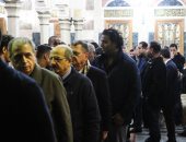 الخطيب وزيزو وشوقى غريب وجدو فى عزاء والد محمد فضل