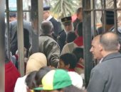 فيديو.. الشرطة النسائية تشارك فى تأمين زوار معرض الكتاب