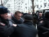 ننشر صور اعتقال الشرطة الروسية للمعارض إليكسى نافالنى فى موسكو