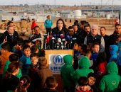 صور.. أنجلينا جولى تتفقد مخيم الزعترى فى الأردن وتدعو مجلس الأمن إلى التحرك