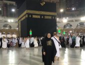 شيرى عادل تنشر صورة لها أثناء أداء العمرة.. وتعلق: "الحمد لله"