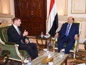 الرئيس اليمنى: بريطانيا تدعم شرعية اليمن فى المحافل الدولية