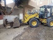 صور.. رفع 50 طن قمامة ونواتج تطهير فى حملة بقورص المنوفية