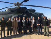 صور.. "محلب" فى الموصل لنقل تهنئة السيسي بتحرير العراق وبحث إعادة الإعمار